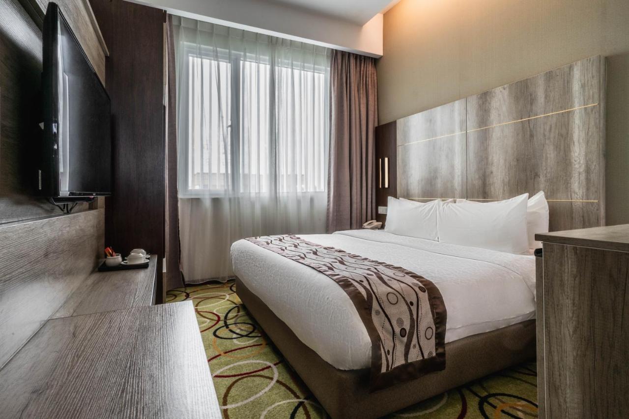 Ano Hotel Miri Exterior photo