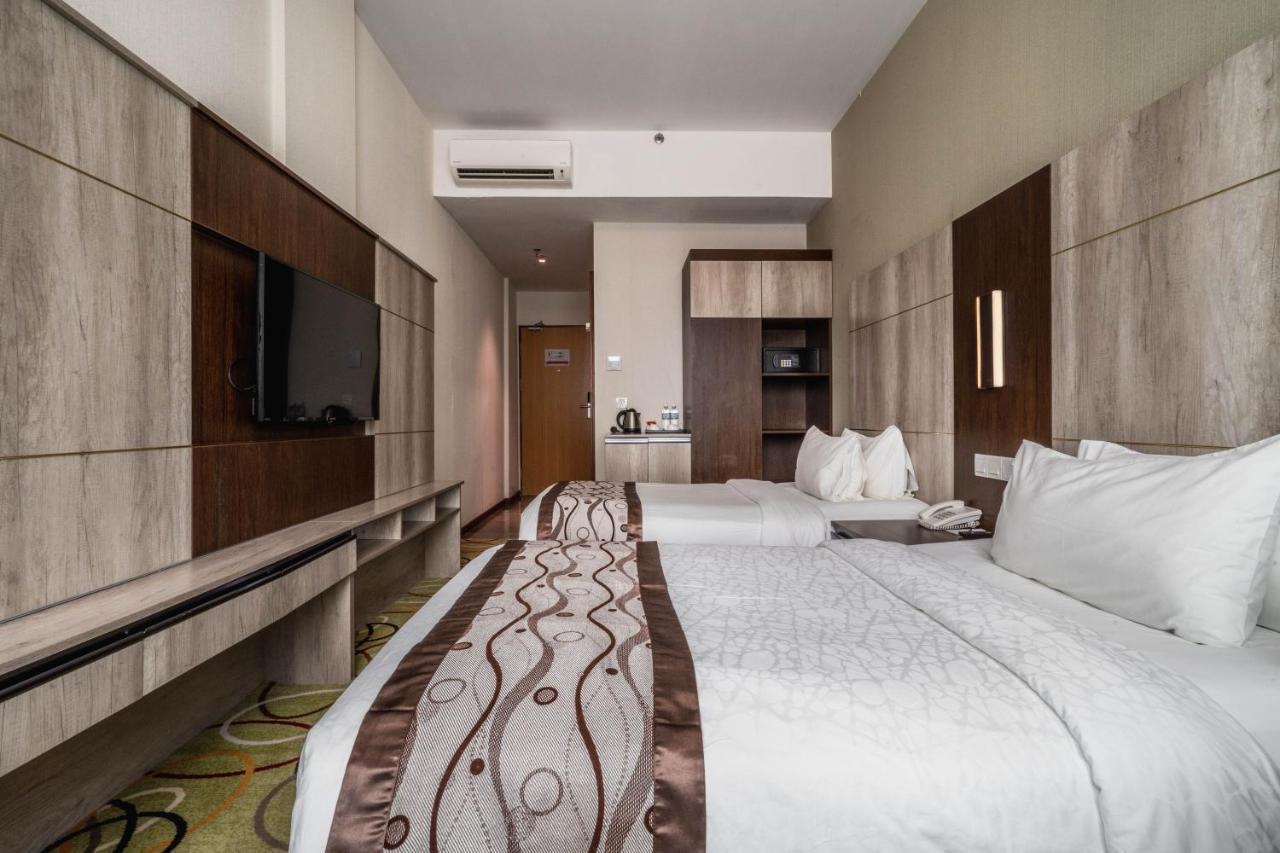 Ano Hotel Miri Exterior photo
