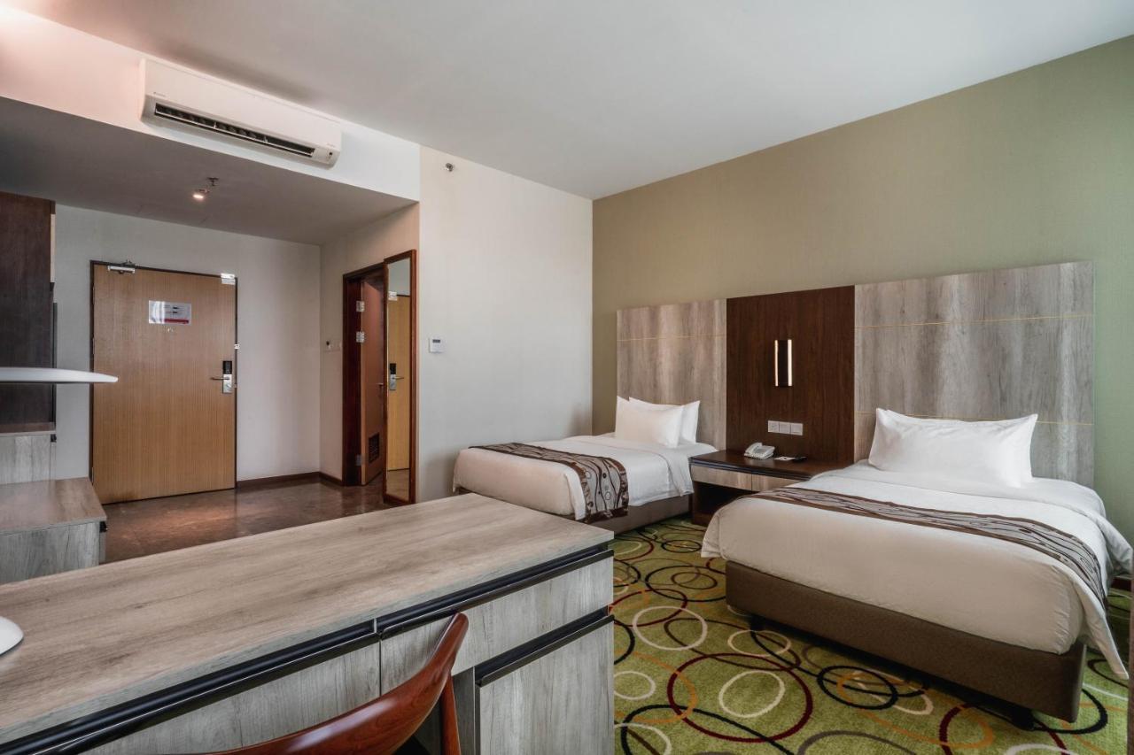 Ano Hotel Miri Exterior photo