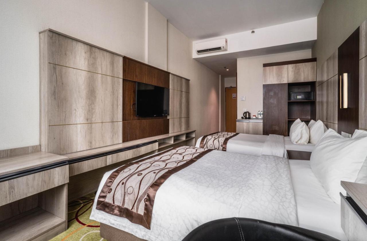 Ano Hotel Miri Exterior photo