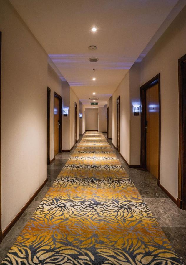 Ano Hotel Miri Exterior photo